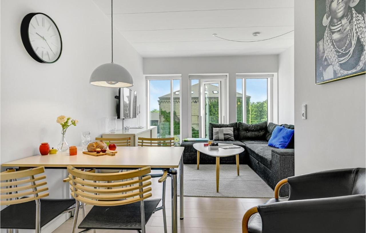 Gorgeous Apartment In Aarhus C With Wifi Exteriör bild